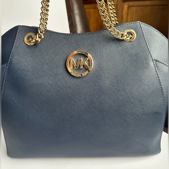 MICHAEL KORS LG CHAIN
SHOULDER TOTE BLUE + WALLET - Picture 12 of 16
